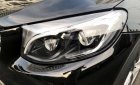 Mercedes-Benz GLC-Class GLC300 4Matic 2017 - Bán xe Mercedes GLC300 sản xuất 2017, đi 26000km còn rất mới