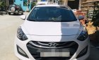 Hyundai i30 2015 - Cần bán Hyundai i30 2015, màu trắng, xe nhập