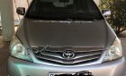 Toyota Innova G 2011 - Bán Toyota Innova G đời 2011, màu bạc