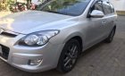 Hyundai i30   2011 - Gia đình bán xe Hyundai i30 sản xuất 2011, màu bạc, xe nhập
