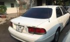 Mazda 626 1996 - Bán Mazda 626 đời 1996, màu trắng, xe nhập