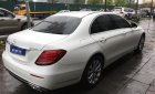 Mercedes-Benz E class E200 2017 - Cần bán xe Mercedes E200 đời 2017, màu trắng