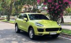 Porsche Cayenne 2016 - Bán Porsche Cayenne đời 2017, màu xanh lục, nhập khẩu