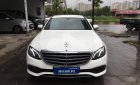 Mercedes-Benz E class E200 2017 - Cần bán xe Mercedes E200 đời 2017, màu trắng