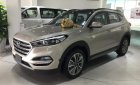 Hyundai Tucson 2.0 AT CRDi 2019 - Bán Tucson máy dầu, màu vàng be