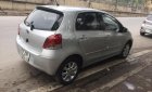 Toyota Yaris 2011 - Bán Toyota Yaris năm 2011, màu bạc, xe nhập