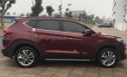 Hyundai Tucson 2018 - Bán xe Hyundai Tucson sản xuất 2018, màu đỏ chính chủ