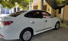 Hyundai Avante 1.6 MT 2014 - Bán Hyundai Avante 1.6 MT 2014, màu trắng, 395 triệu