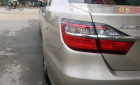 Toyota Camry 2.0E 2015 - Bán Toyota Camry 2.0E sản xuất năm 2015, màu vàng