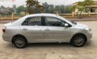 Toyota Vios 1.5E 2013 - Bán xe Toyota Vios 1.5E đời 2013, màu bạc, số sàn 