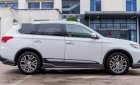 Mitsubishi Outlander  2.0 CVT 2019 - Bán xe Mitsubishi Outlander 2.0 CVT đời 2019, màu trắng, giá cạnh tranh