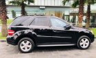 Mercedes-Benz ML Class ML500 4Matic 2005 - Cần bán xe Mercedes ML500 4Matic sản xuất 2005, màu đen, nhập khẩu  