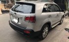 Kia Sorento   2.4L  2013 - Bán Kia Sorento 2.4L đời 2013 số tự động, màu bạc xe gia đình sử dụng kỹ nên còn khá mới