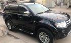 Mitsubishi Pajero 2017 - Cần bán gấp Mitsubishi Pajero năm 2017, màu đen xe gia đình