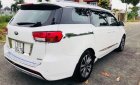 Kia Sedona 2016 - Cần bán lại xe Kia Sedona đời 2017, màu trắng