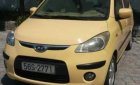 Hyundai i10   2010 - Bán ô tô Hyundai i10 đời 2010, màu vàng, đi được khoảng 86.000km