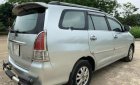 Toyota Innova 2.0 MT 2007 - Cần bán gấp Toyota Innova 2.0 MT đời 2007, màu bạc còn mới