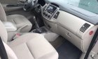 Toyota Innova 2.0E 2016 - Cần bán xe Toyota Innova 2.0E năm 2016, màu bạc đẹp như mới