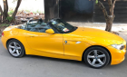 BMW Z4 2012 - Cần bán gấp BMW Z4 model 2013 màu vàng nhập khẩu nguyên chiếc