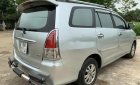 Toyota Innova 2.0MT 2007 - Bán Toyota Innova 2.0MT đời 2007, màu bạc