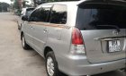 Toyota Innova  G 2009 - Cần bán gấp Toyota Innova G 2009, màu bạc còn mới, giá 395tr