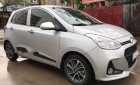 Hyundai Grand i10 2018 - Cần bán gấp Hyundai Grand i10 đời 2018, màu bạc  