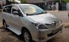 Toyota Innova  G   2009 - Bán ô tô Toyota Innova G đời 2009, màu bạc xe gia đình