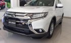 Mitsubishi Outlander 2019 - Cần bán xe Mitsubishi Outlander sản xuất năm 2019, màu trắng