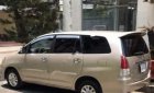 Toyota Innova G 2010 - Bán ô tô Toyota Innova G đời 2010, màu vàng, số sàn