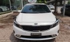 Kia Cerato 1.6 2016 - Bán ô tô Kia Cerato 1.6 năm sản xuất 2016, màu trắng