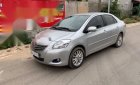 Toyota Vios   2011 - Cần bán Toyota Vios năm sản xuất 2011, màu bạc, số sàn