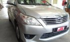 Toyota Innova E 2013 - Bán Innova 2013/ ĐK 2014- Xe chất như hình