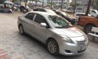 Toyota Vios 1.5MT 2010 - Bán Toyota Vios sản xuất 2010 màu bạc, giá tốt