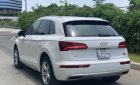 Audi Q5 2017 - Cần bán lại xe Audi Q5 sản xuất 2017, màu trắng, nhập khẩu