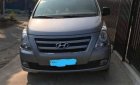 Hyundai Starex 2016 - Gia đình bán ô tô Hyundai Starex năm 2016, màu bạc, xe nhập