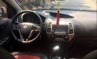 Hyundai i20   2010 - Bán xe Hyundai i20 năm sản xuất 2010, màu bạc, nhập khẩu nguyên chiếc, 300tr