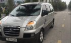 Hyundai Starex 2006 - Bán Hyundai Starex năm 2006, màu bạc, xe nhập, giá 235tr