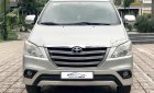 Toyota Innova 2.0 E 2014 - Bán ô tô Toyota Innova 2.0 E 2014, màu bạc, số sàn, biển Hà Nội