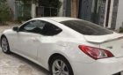 Hyundai Genesis 2011 - Cần bán lại xe Hyundai Genesis năm 2011, màu trắng xe gia đình