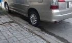 Toyota Innova 2014 - Cần bán gấp Toyota Innova đời 2014, màu bạc