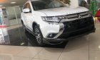 Mitsubishi Outlander 2.0 CVT Premium 2019 - Cần bán Mitsubishi Outlander 2.0 CVT Premium năm sản xuất 2019, màu trắng