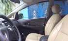 Toyota Innova 2.0E 2012 - Bán xe Innova đời 2012, ĐK 2013, số sàn màu bạc, BSTP