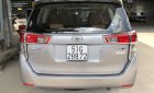 Toyota Innova 2.0E MT 2017 - Bán Toyota Innova 2.0E màu bạc, số sàn, sản xuất 2017, biển Sài Gòn, một chủ sử dụng gia đình