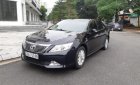 Toyota Camry 2.0E 2013 - Bán Toyota Camry 2.0E 2013, màu đen, xe gia đình