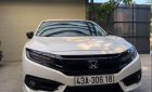 Honda Civic 2017 - Cần bán gấp Honda Civic 2017, màu trắng, xe nhập như mới