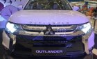 Mitsubishi Outlander 2.4 CVT Premium 2019 - Bán Mitsubishi Outlander 2.4 CVT Premium 2019, màu trắng