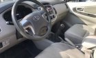 Toyota Innova 2014 - Nhà cần bán Innova 2014, số sàn, màu bạc cọp