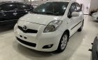 Toyota Yaris 2010 - Cần bán Toyota Yaris đời 2010, màu trắng, nhập khẩu