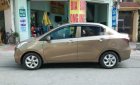 Hyundai Grand i10   2017 - Bán Hyundai Grand i10 đời 2017, màu vàng, xe gia đình 