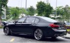 BMW 7 Series M760Li 2019 - Cần bán BMW 7 Series M760Li đời 2019, màu đen, nhập khẩu nguyên chiếc